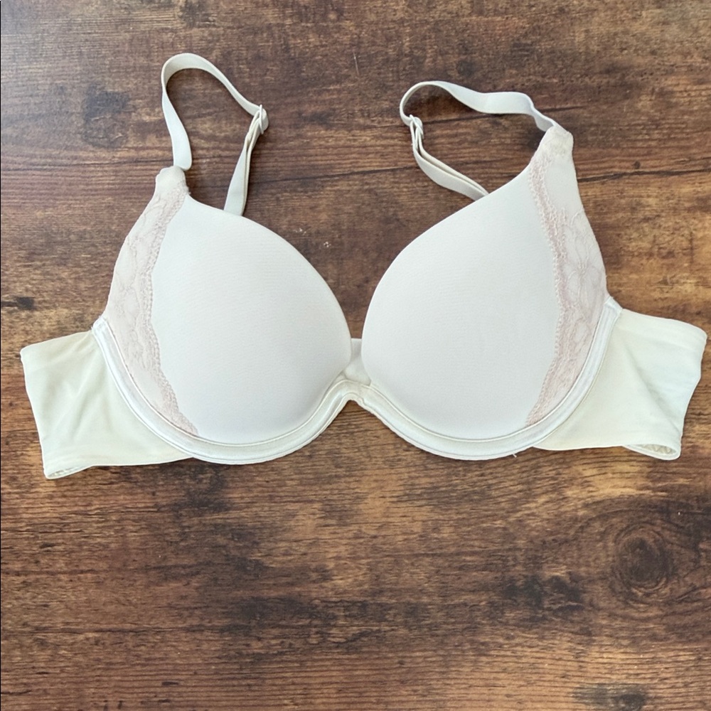 Maidenform Ivory/Beige Lace Push-Up Bra